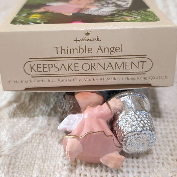 1981 Hallmark Keepsake Ornament Thimble Angel #4 Tree Holiday Christmas NIB - Picture 3 of 8